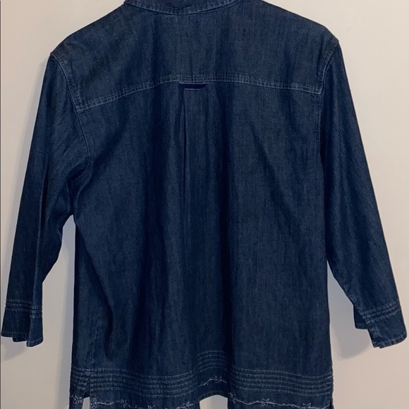 J. Jill Denim Embellished Denim Shirt 3/4 Sleeve Embroidered Beautiful Top NWOT - Picture 5 of 11